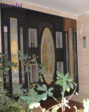 شیشه تزیینی درب