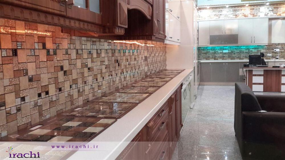 کاشی های شیشه ای