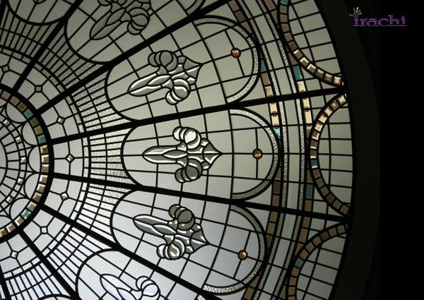 گنبد شیشه ای