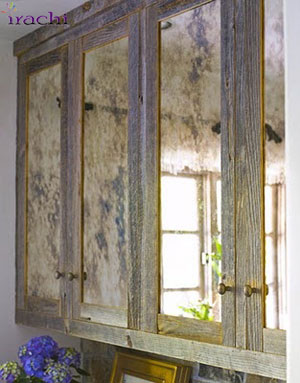 آینه آنتیک و کهنه کاری