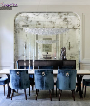 آینه آنتیک و کهنه کاری