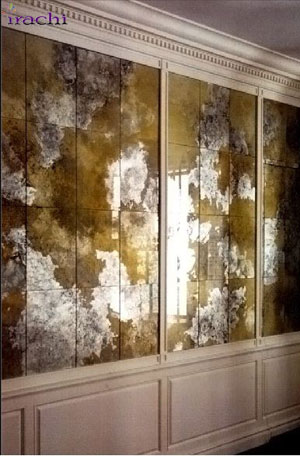 آینه آنتیک و کهنه کاری