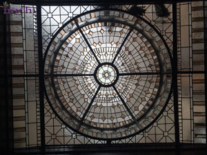 گنبد شیشه ای